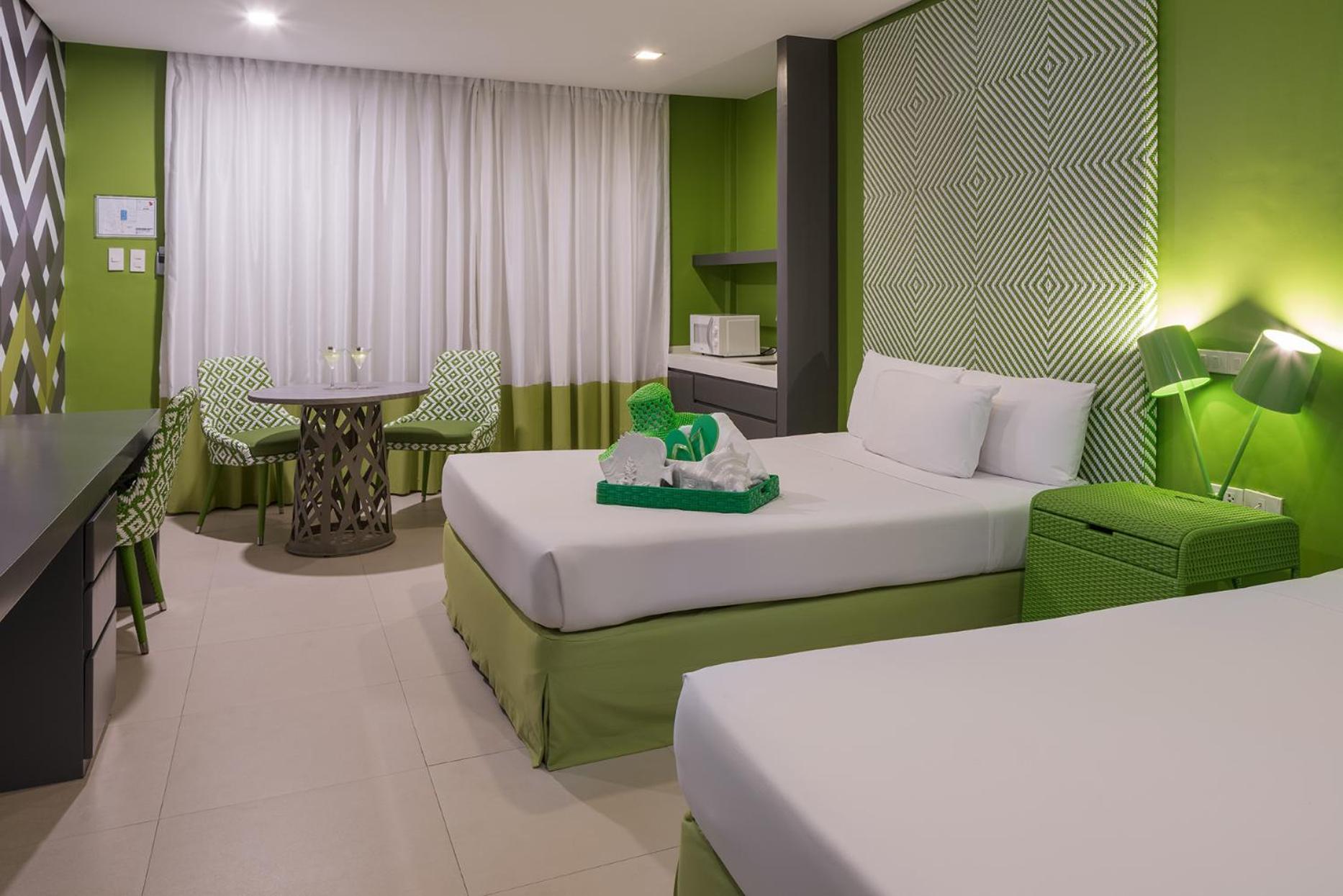 Astoria Boracay Hotel Balabag  Exterior photo